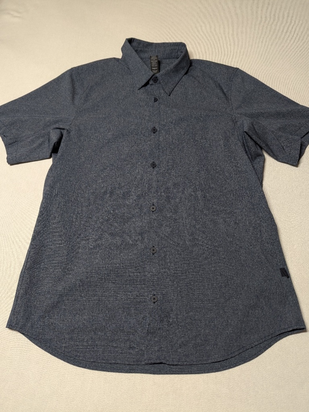 Lululemon Airing Easy Short-Sleeves Shirt - Size Medium